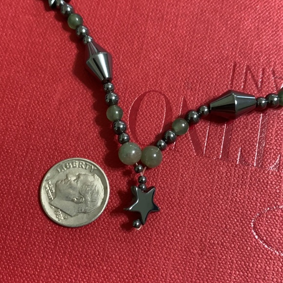 🖤Hematite💕Jade necklace - Picture 6 of 8